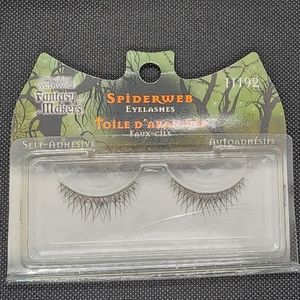 Spiderweb Lashes